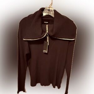 Monrow Black Sweater with Zipper nwt